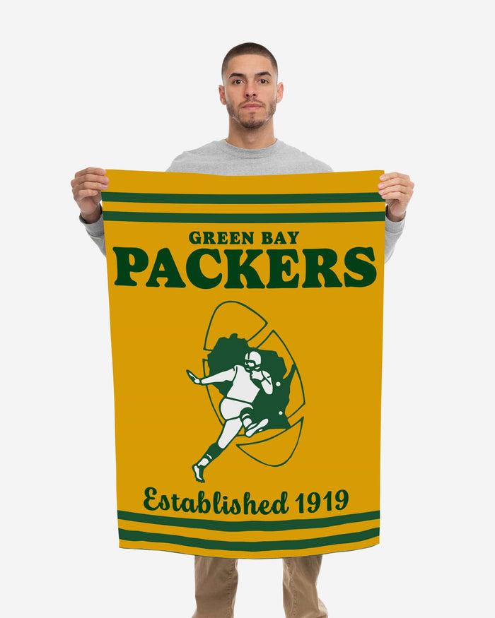 Green Bay Packers Vertical Retro Flag FOCO - FOCO.com