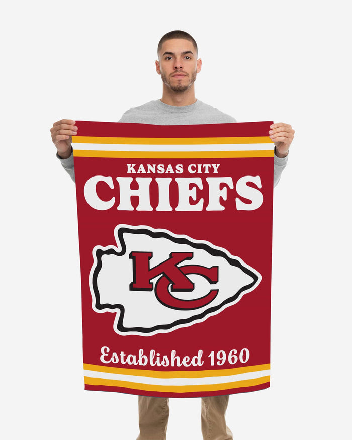 Kansas City Chiefs Vertical Retro Flag FOCO - FOCO.com