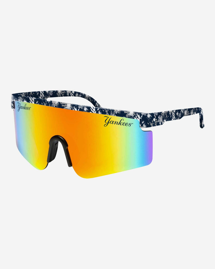 New York Yankees Floral Large Frame Sunglasses FOCO - FOCO.com