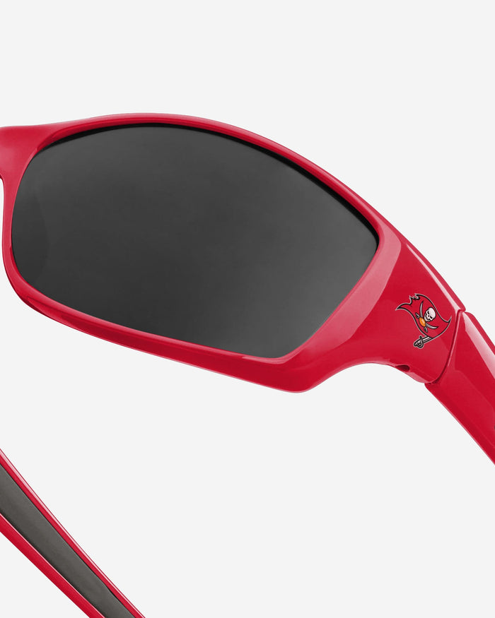 Tampa Bay Buccaneers Athletic Wrap Sunglasses FOCO - FOCO.com