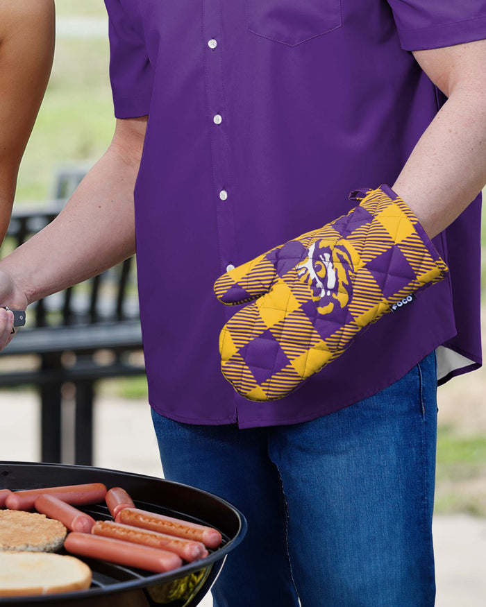 LSU Tigers Plaid Oven Mitt FOCO - FOCO.com