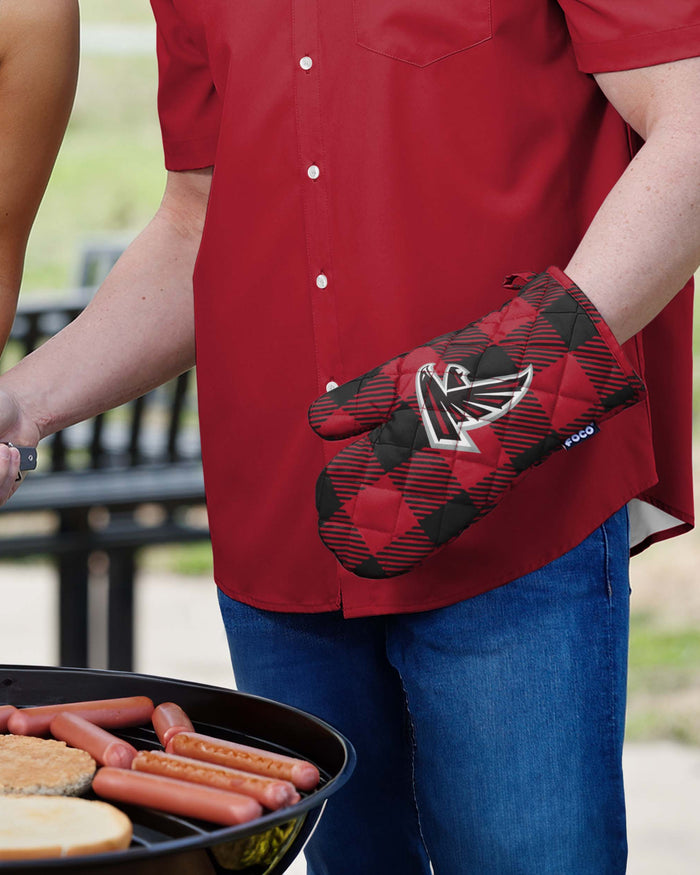 Atlanta Falcons Plaid Oven Mitt FOCO - FOCO.com