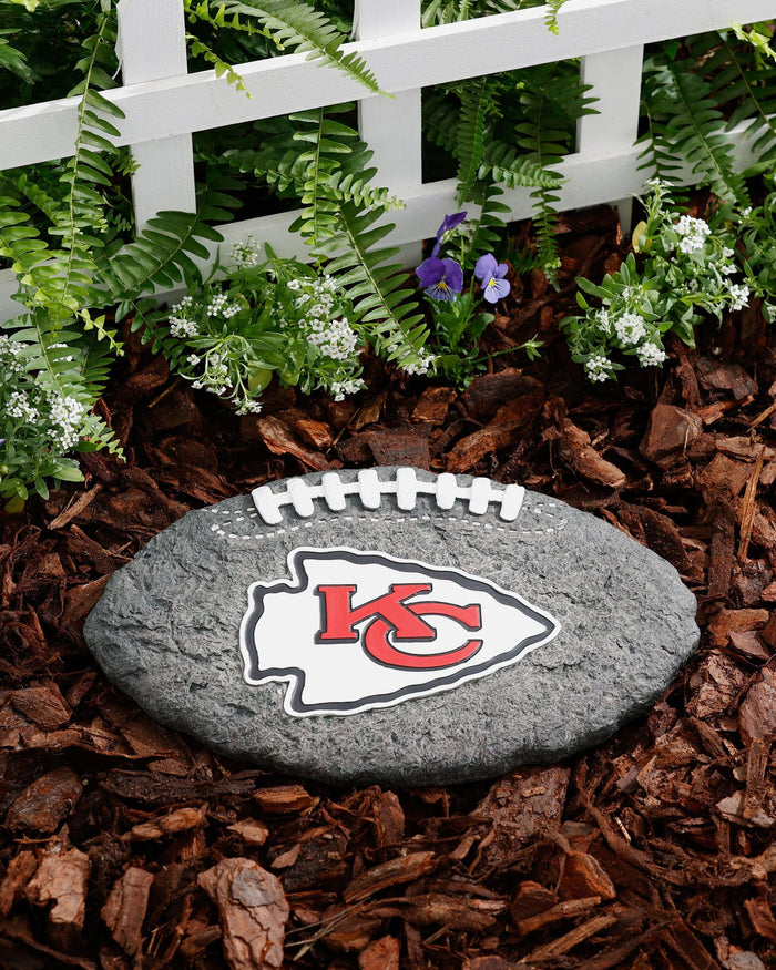 Kansas City Chiefs Ball Garden Stone FOCO - FOCO.com