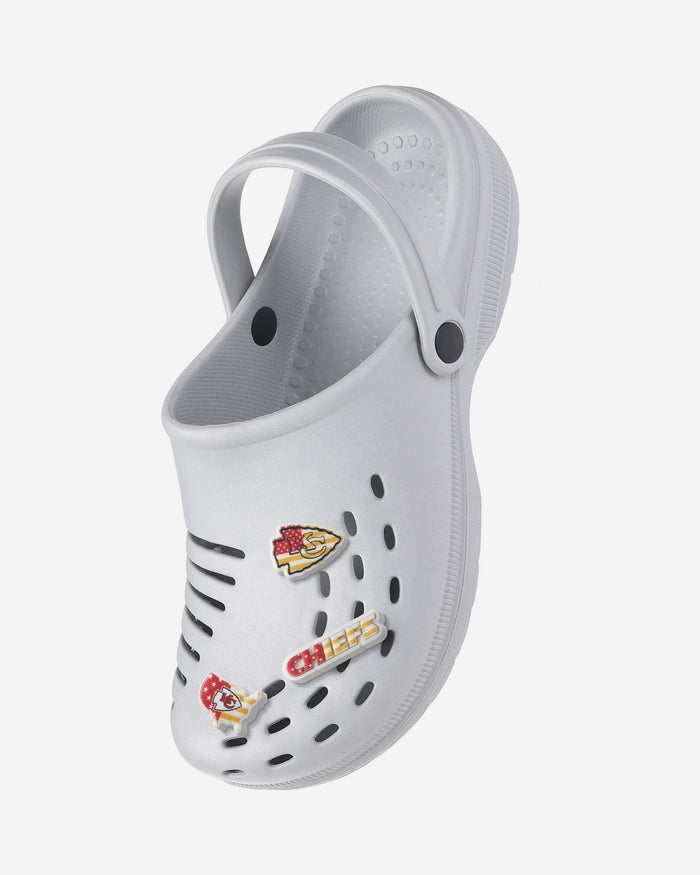 Kansas City Chiefs Americana 5 Pack Team Clog Charms FOCO - FOCO.com
