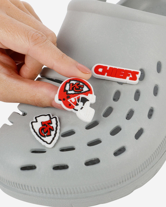 Kansas City Chiefs 10 Pack Team Clog Charms FOCO - FOCO.com