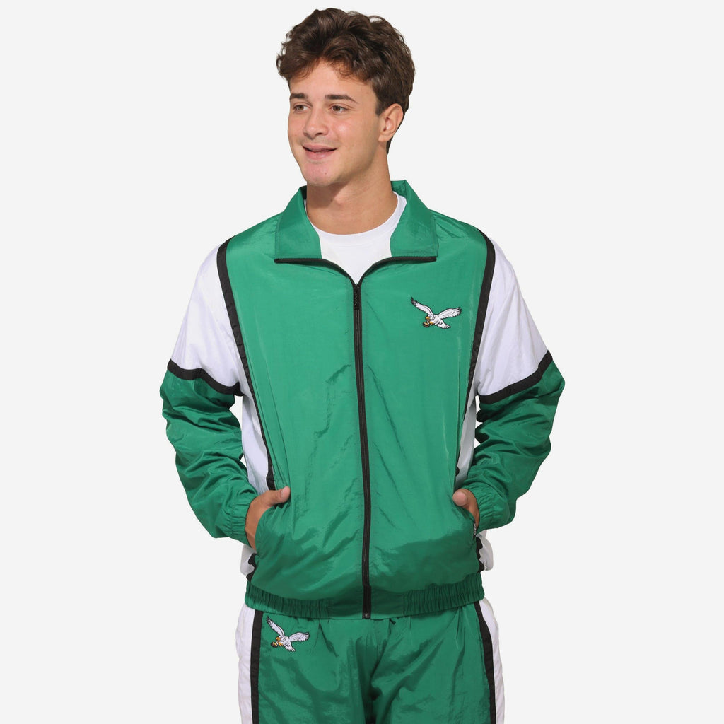 Philadelphia Eagles Kelly Green Nylon Crinkle Gameday Jacket FOCO S - FOCO.com