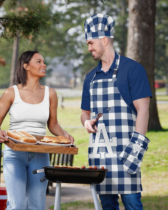 Los Angeles Dodgers Plaid Chef Set FOCO - FOCO.com