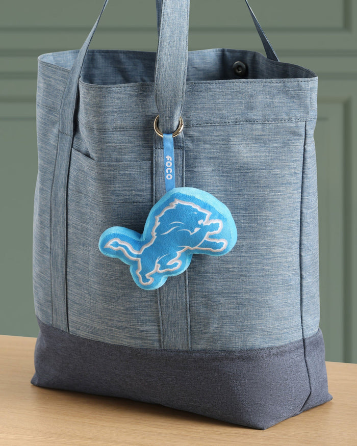 Detroit Lions Plush Team Logo Bag Charm Keychain FOCO - FOCO.com