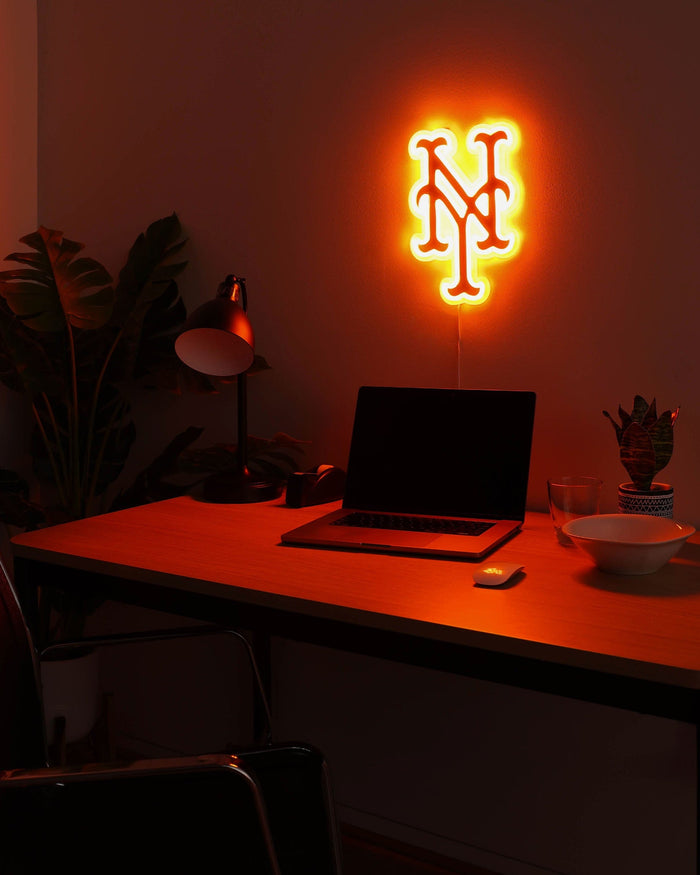 New York Mets LED Neon Light Up Team Logo Sign FOCO - FOCO.com