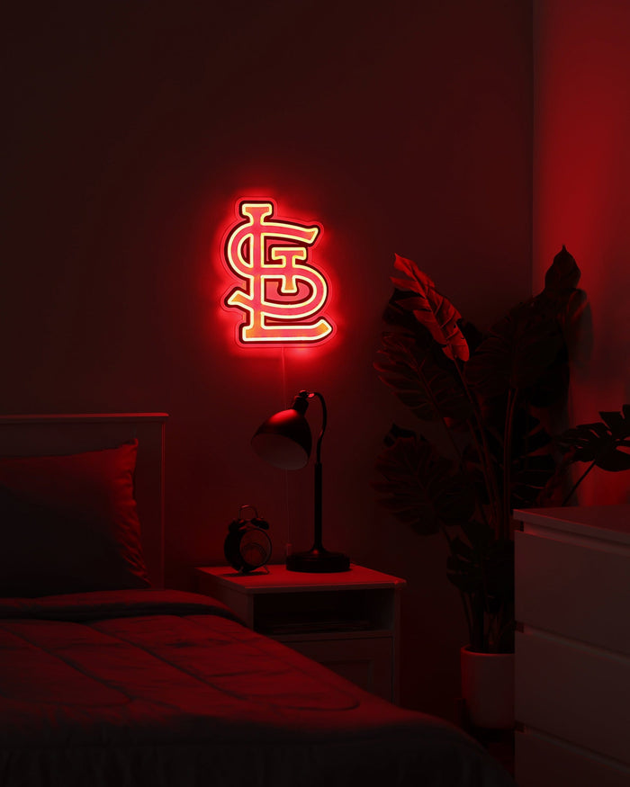 St Louis Cardinals LED Neon Light Up Team Logo Sign FOCO - FOCO.com