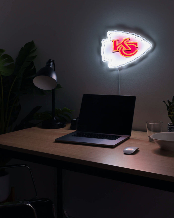 Kansas City Chiefs LED Neon Light Up Team Logo Sign FOCO - FOCO.com