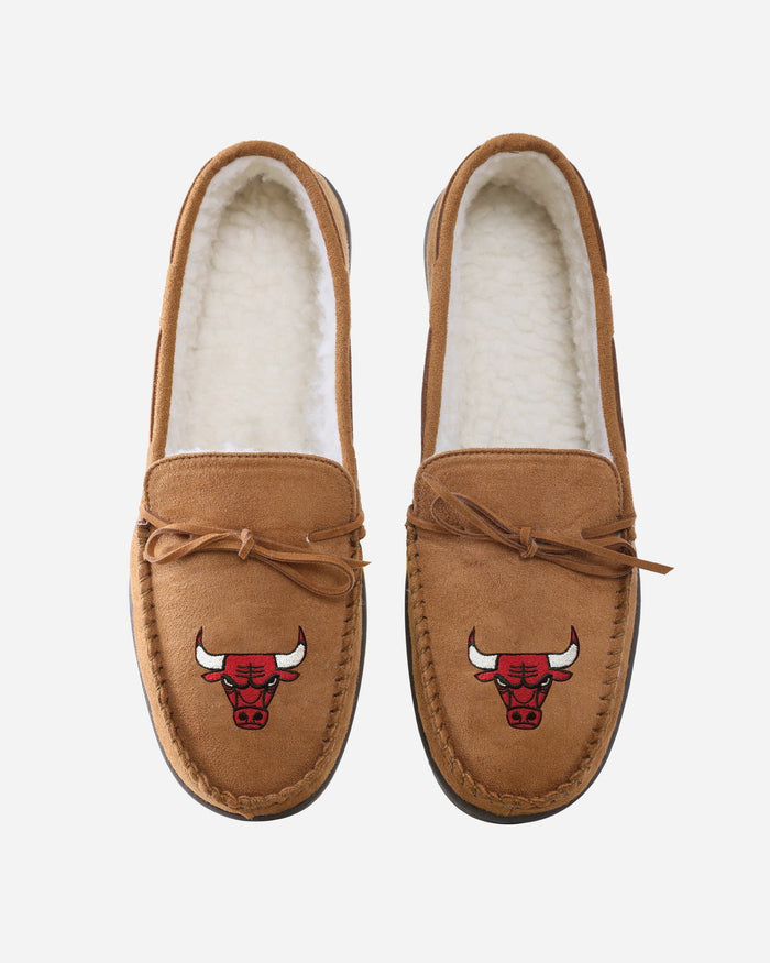 Chicago Bulls Team Logo Moccasin Slipper FOCO - FOCO.com