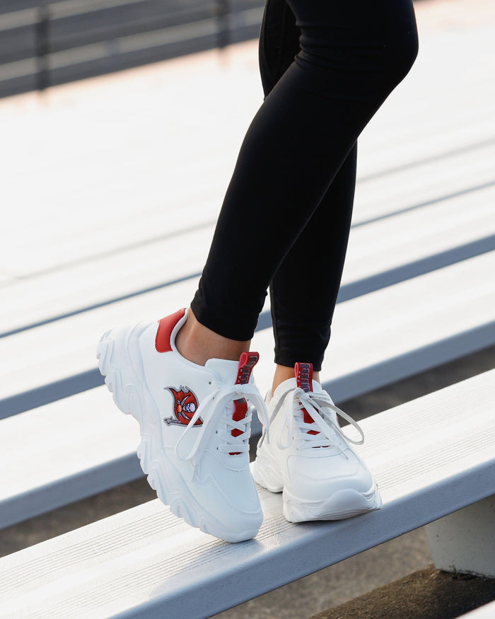 Tampa Bay Buccaneers Womens Glitter Big Logo Vintage White Chunky Sneaker FOCO - FOCO.com