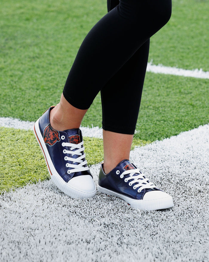 Chicago Bears Womens Team Color Metallic Low Top Canvas Shoes FOCO - FOCO.com