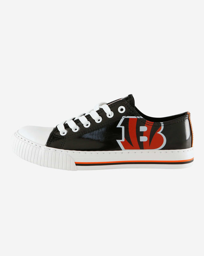 Cincinnati Bengals Womens Team Color Metallic Low Top Canvas Shoes FOCO 6 - FOCO.com