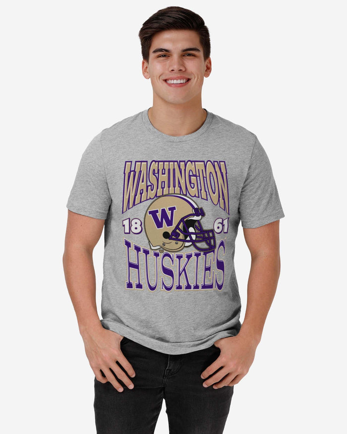 Washington Huskies Classic Team Helmet T-Shirt FOCO - FOCO.com