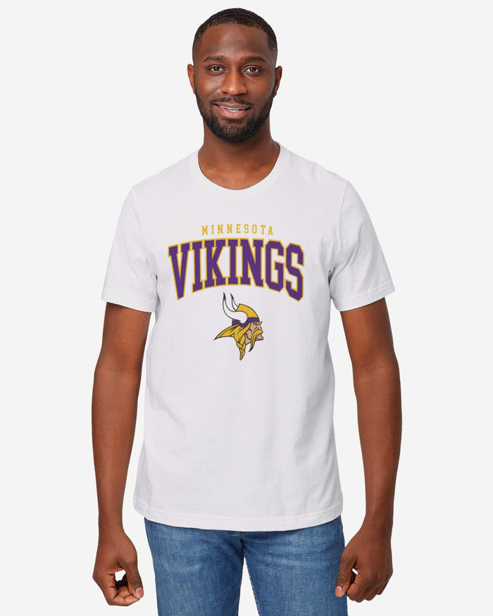 Minnesota Vikings Classic Logo T-Shirt FOCO - FOCO.com