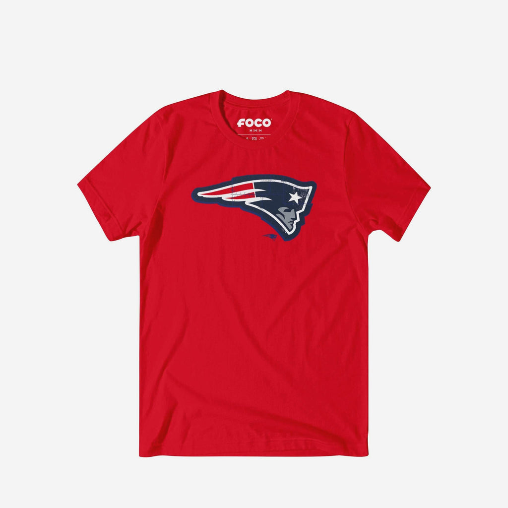 New England Patriots Rivet Logo T-Shirt FOCO S - FOCO.com