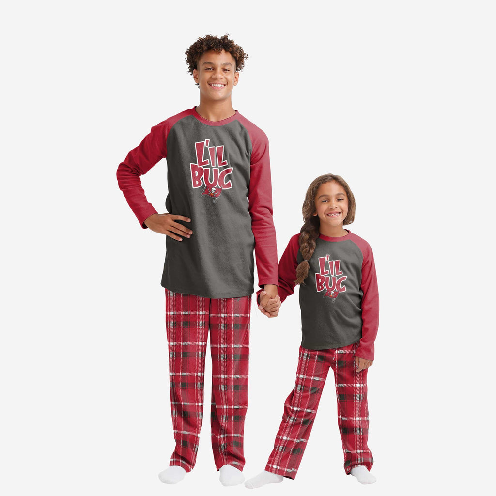 Tampa Bay Buccaneers Youth Plaid Family Holiday Pajamas FOCO 4 - FOCO.com