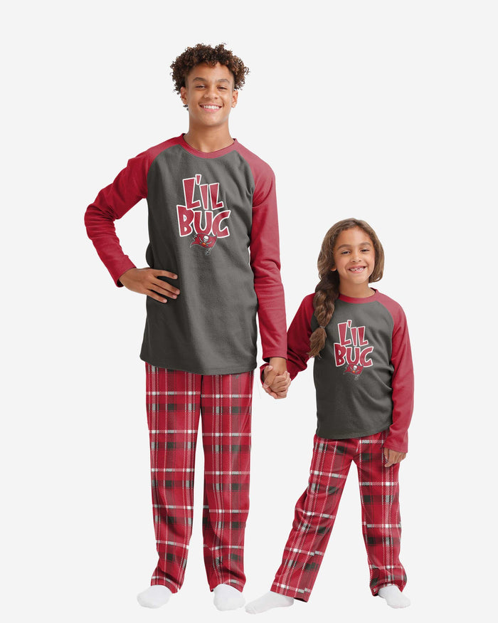 Tampa Bay Buccaneers Youth Plaid Family Holiday Pajamas FOCO 4 - FOCO.com