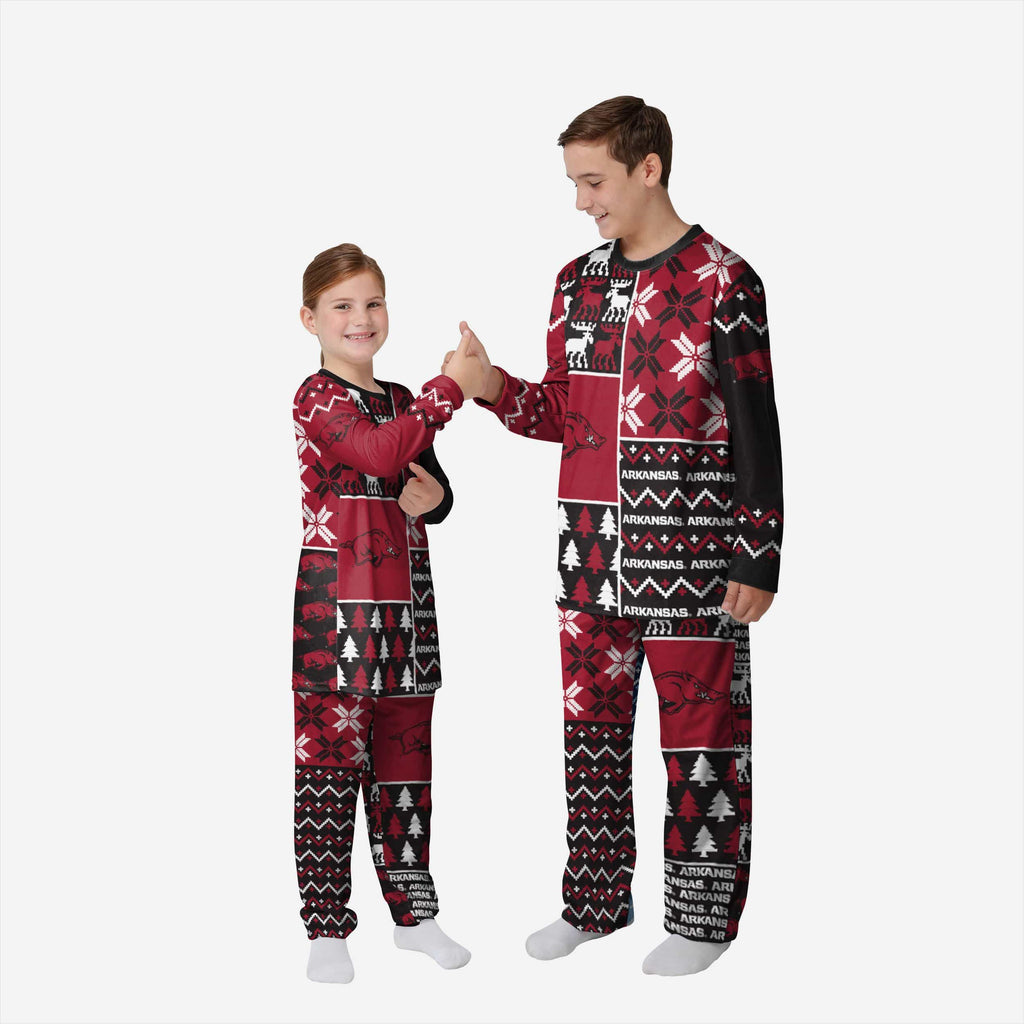 Arkansas Razorbacks Youth Busy Block Family Holiday Pajamas FOCO 4 - FOCO.com