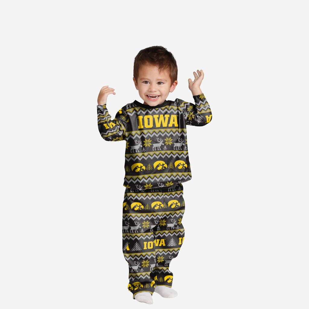 Iowa Hawkeyes Toddler Ugly Pattern Family Holiday Pajamas FOCO 2T - FOCO.com