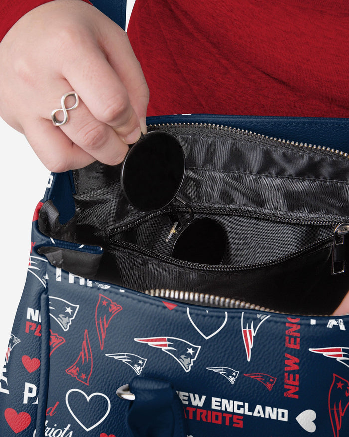 New England Patriots Logo Love Purse FOCO - FOCO.com