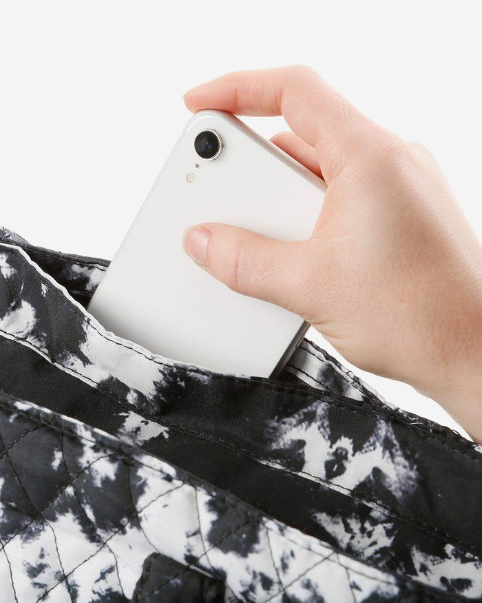 Pittsburgh Steelers Tie-Dye Takeaway Tote Bag FOCO - FOCO.com