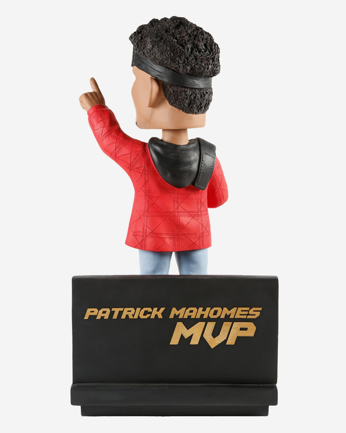 Patrick Mahomes Kansas City Chiefs Parade 3 Ft Bobblehead FOCO - FOCO.com