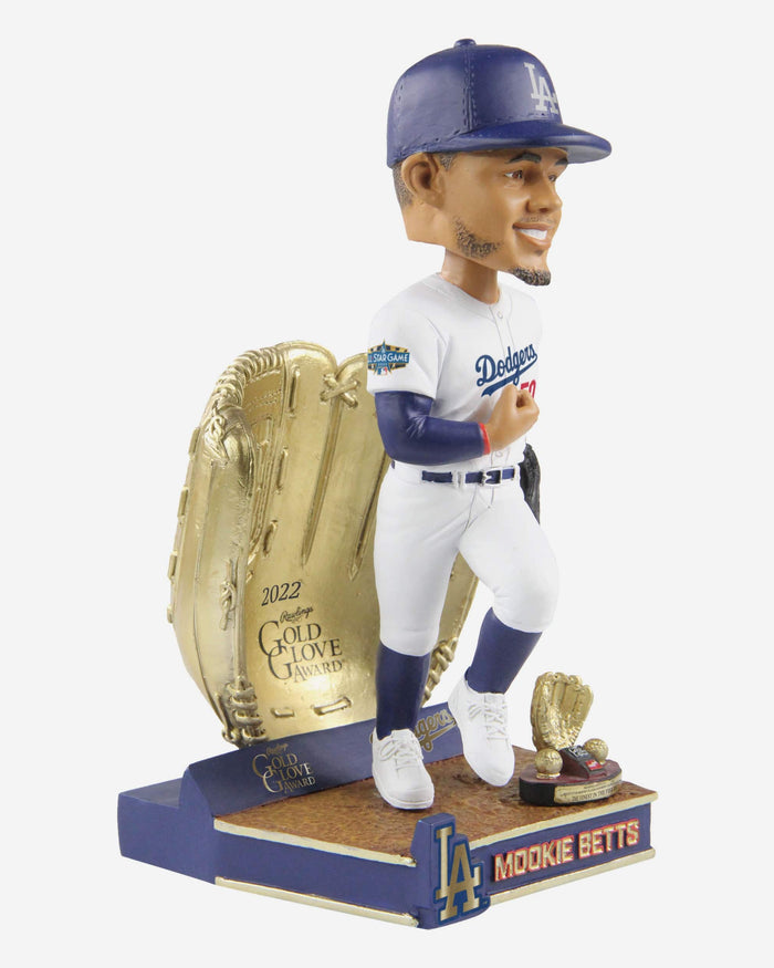 Mookie Betts Los Angeles Dodgers 2022 Gold Glove Bobblehead FOCO - FOCO.com