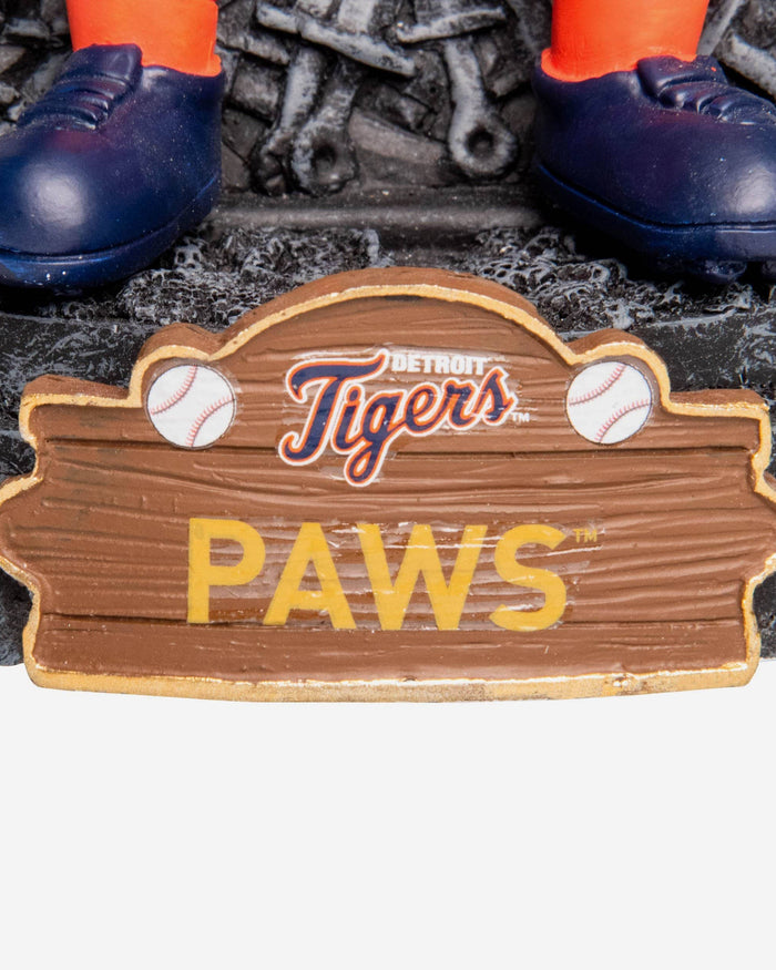 Game of Thrones™ Detroit Tigers Paws Mascot Bobblehead FOCO - FOCO.com