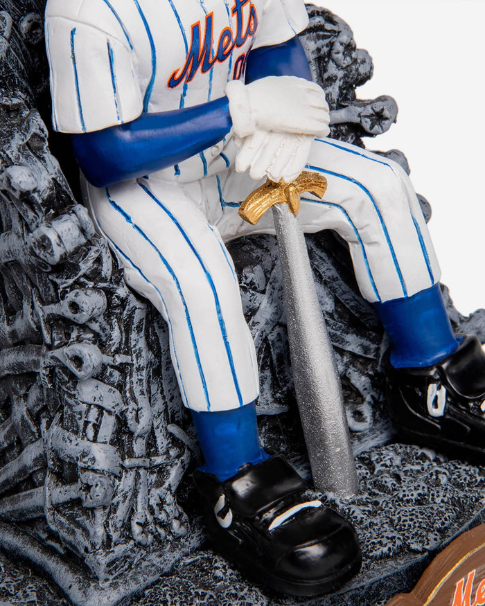 Game of Thrones™ New York Mets Mr Met Mascot Bobblehead FOCO - FOCO.com