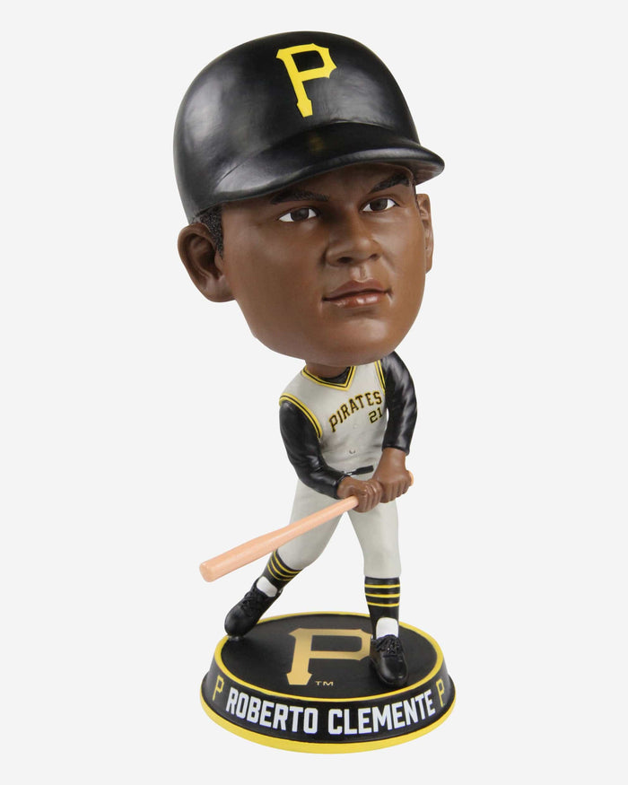 Roberto Clemente Pittsburgh Pirates Variant Bighead Bobblehead FOCO - FOCO.com