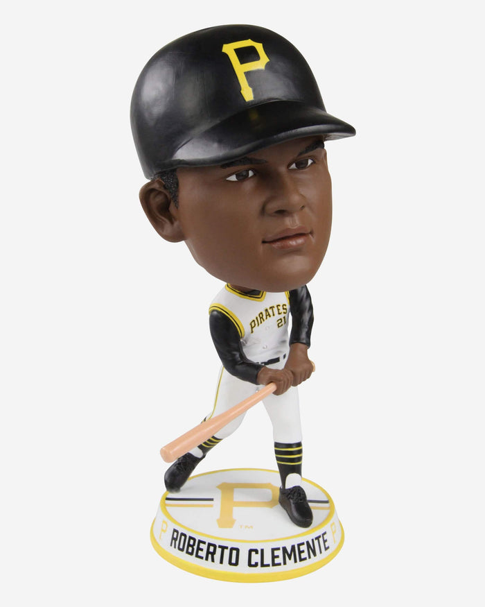 Roberto Clemente Pittsburgh Pirates Bighead Bobblehead FOCO - FOCO.com