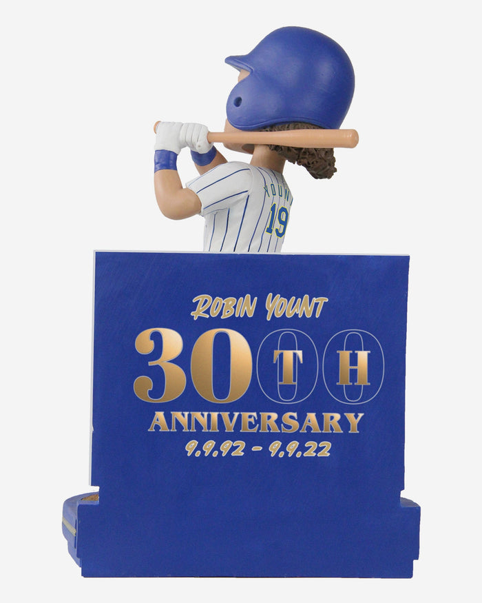 Robin Yount Milwaukee Brewers 3000th Hit 30th Anniversary Bobblehead FOCO - FOCO.com