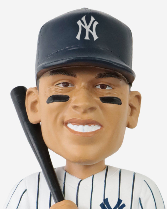 Aaron Judge New York Yankees Captain Bobblehead FOCO - FOCO.com