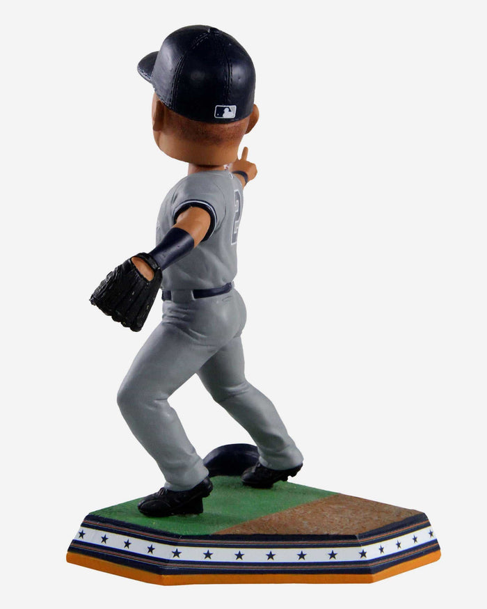 Derek Jeter New York Yankees The Flip Bobblehead FOCO - FOCO.com
