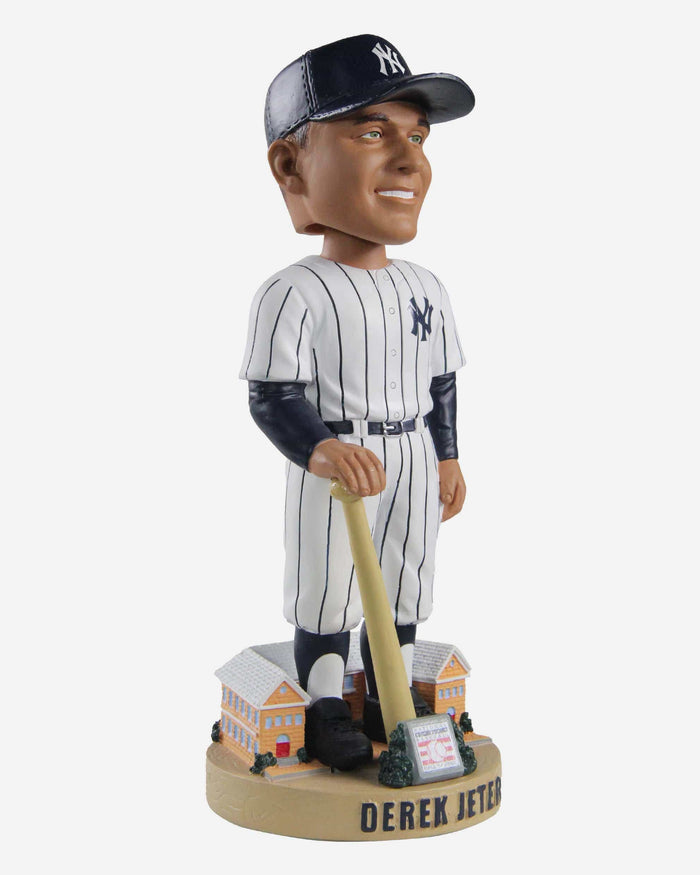 Derek Jeter New York Yankees Legends Of The Park Bobblehead FOCO - FOCO.com