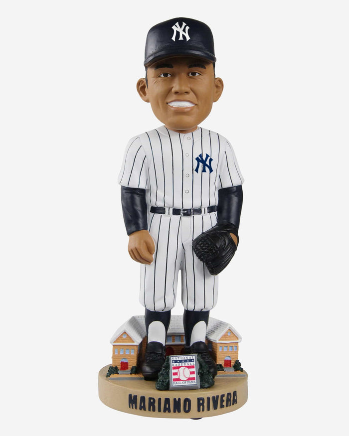 Mariano Rivera New York Yankees Legends of the Park Hall of Fame Bobblehead FOCO - FOCO.com