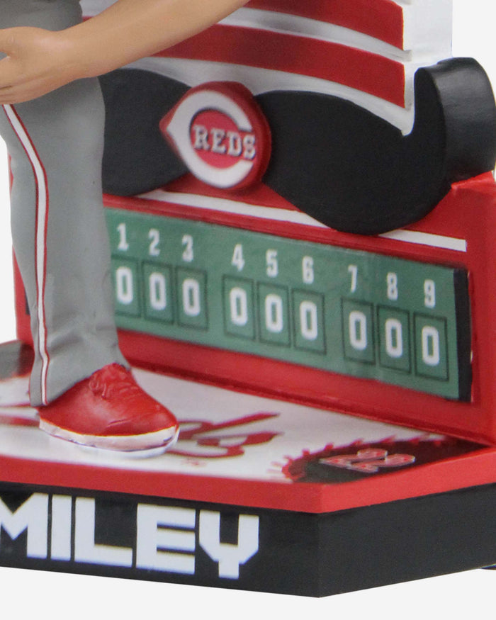 Wade Miley Cincinnati Reds No Hitter Bobblehead FOCO - FOCO.com