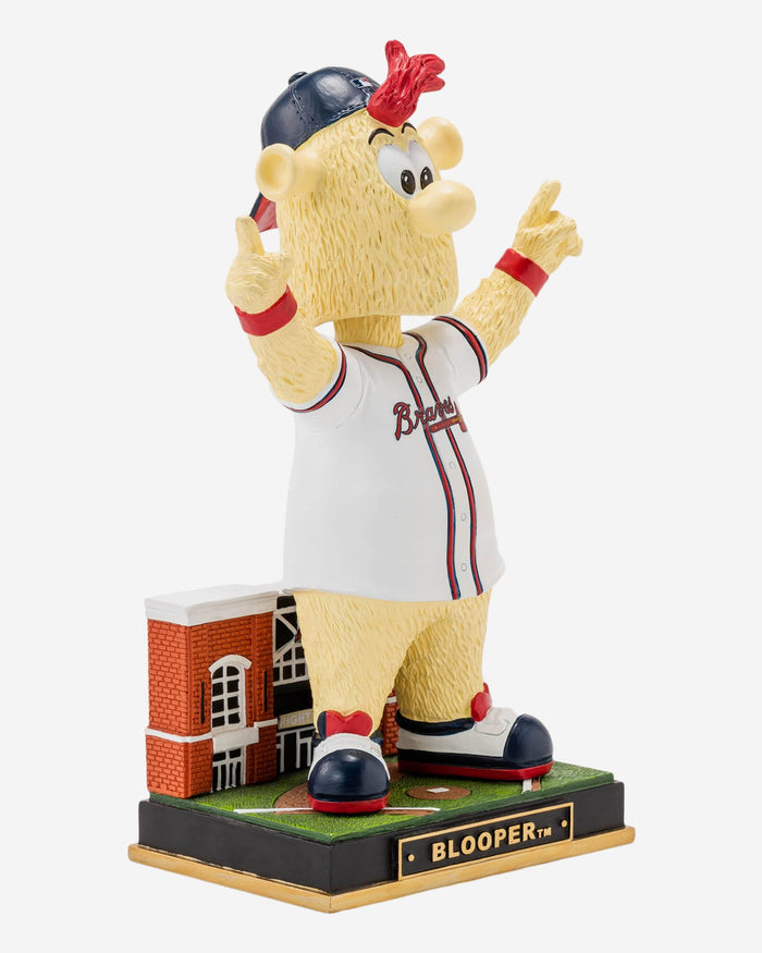 Blooper Atlanta Braves Gate Series Mascot Bobblehead FOCO - FOCO.com