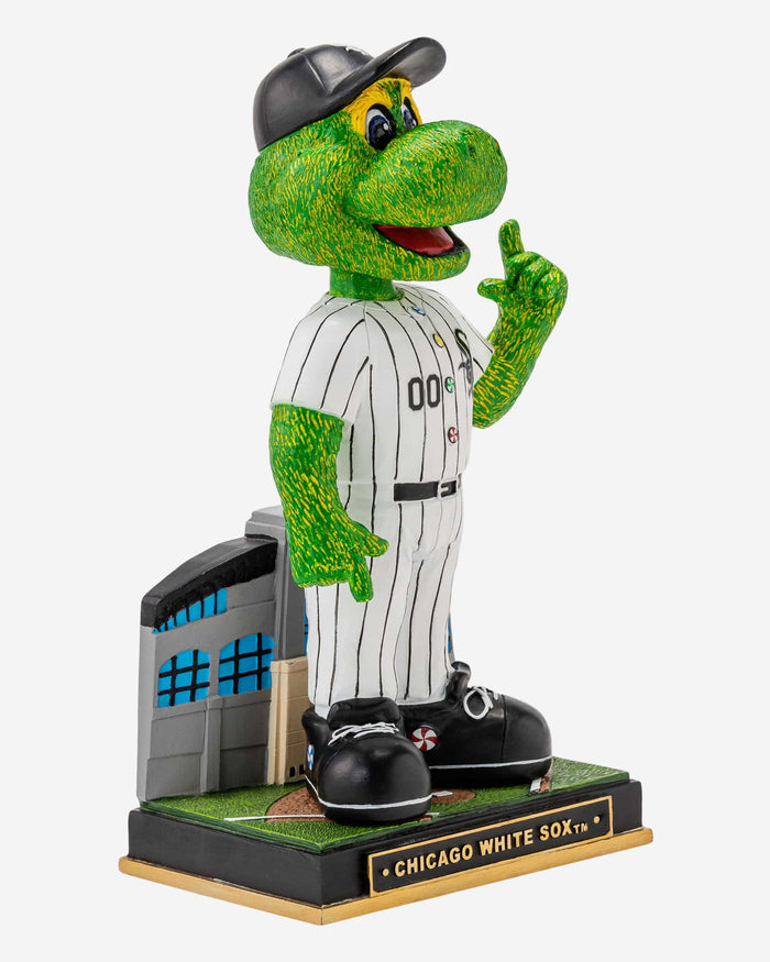 Southpaw Chicago White Sox Gate Series Mascot Bobblehead FOCO - FOCO.com