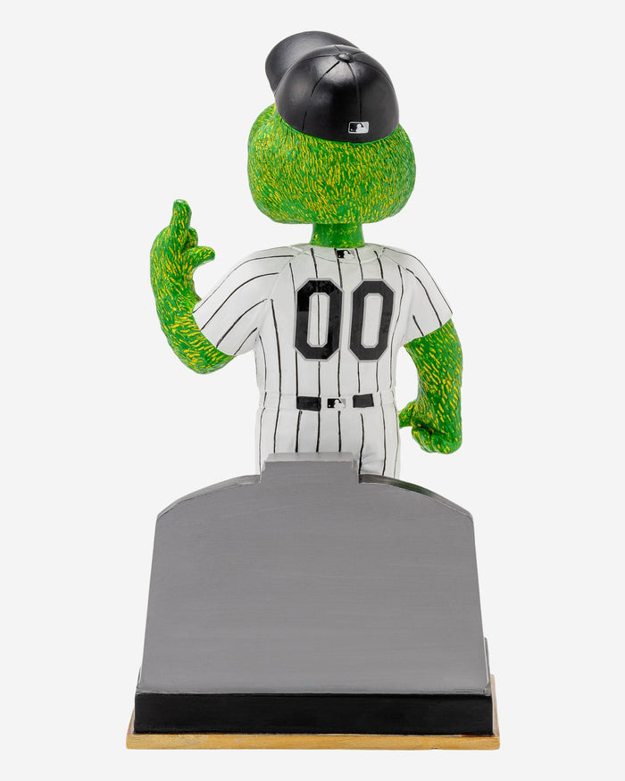 Southpaw Chicago White Sox Gate Series Mascot Bobblehead FOCO - FOCO.com