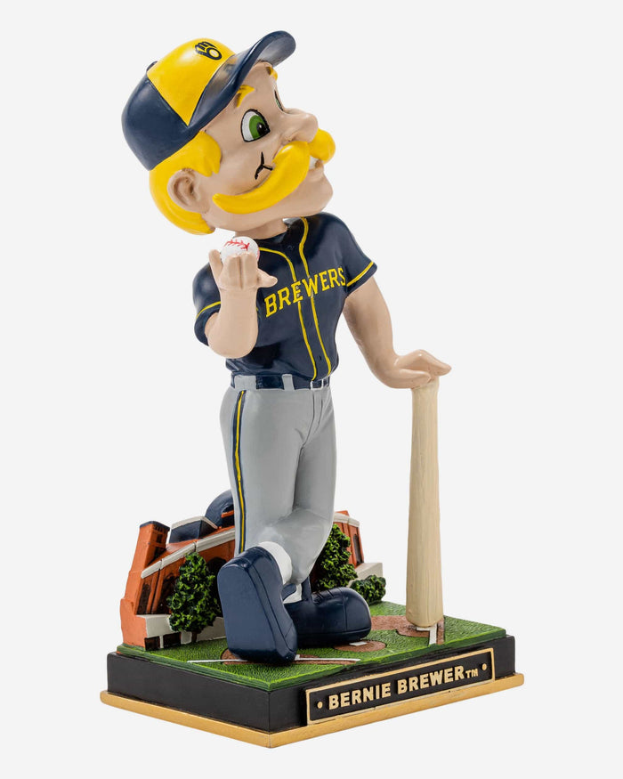 Bernie Brewer Milwaukee Brewers Gate Series Mascot Bobblehead FOCO - FOCO.com