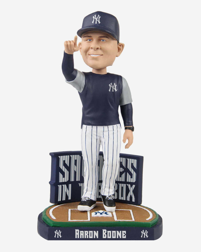 Aaron Boone New York Yankees Savages In The Box Bobblehead FOCO - FOCO.com