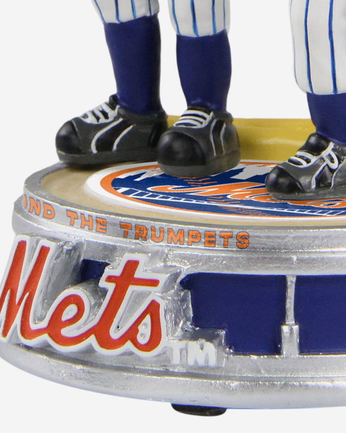 Mr Met & Mrs Met New York Mets Trumpet Mini Mascot Bobblehead Scene FOCO - FOCO.com