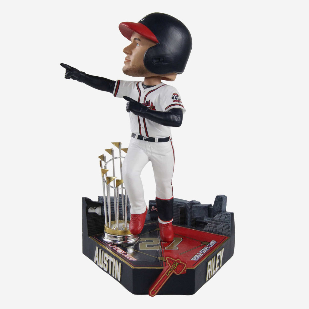 Austin Riley Atlanta Braves 2021 World Series Champions Moment Bobblehead FOCO - FOCO.com