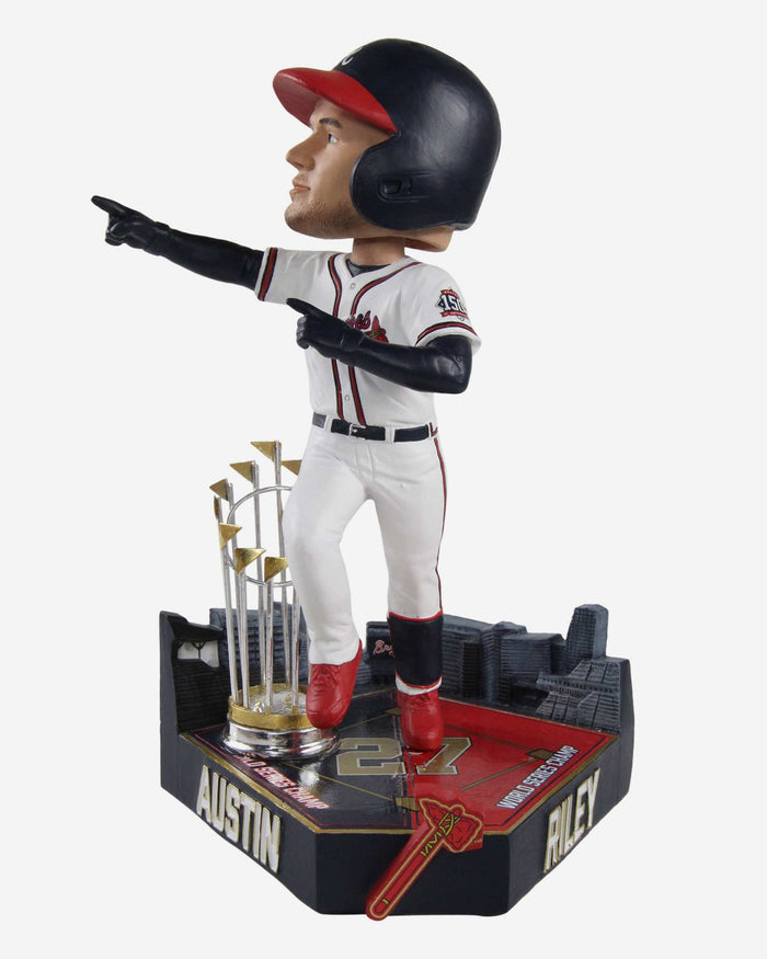 Austin Riley Atlanta Braves 2021 World Series Champions Moment Bobblehead FOCO - FOCO.com