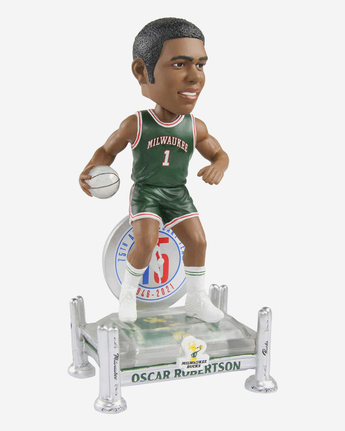 Oscar Robertson Milwaukee Bucks 75th Anniversary Bobblehead FOCO - FOCO.com