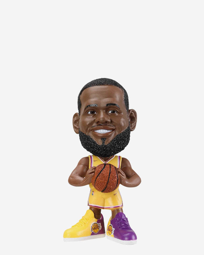 LeBron James Los Angeles Lakers Vinyl Showstomperz Bobblehead FOCO - FOCO.com